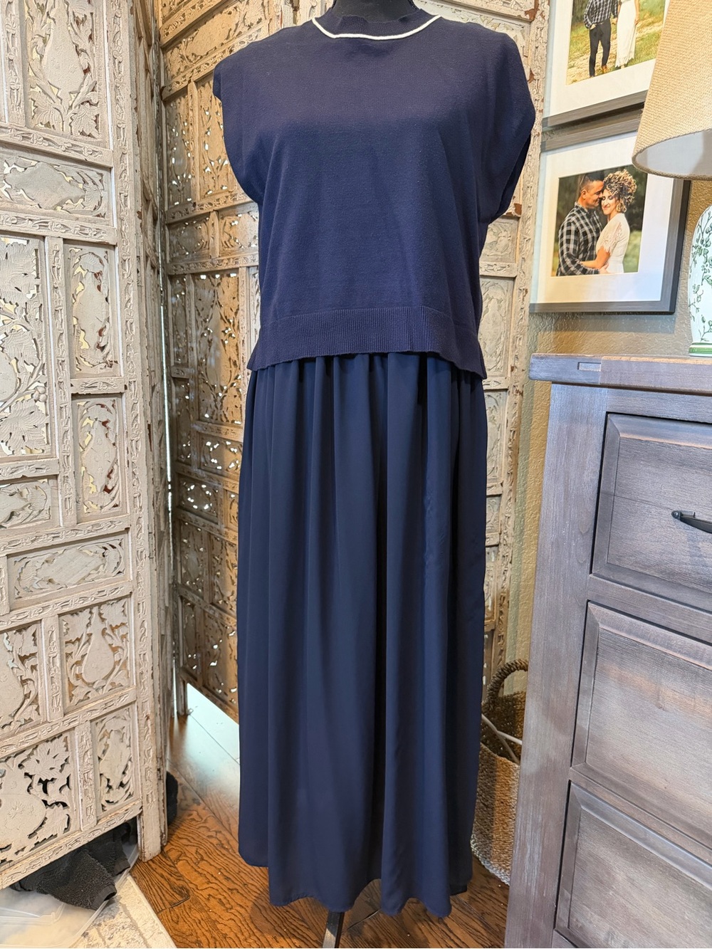 Max Studio Navy Maxi Dress with Flowing A-Line Silhouette